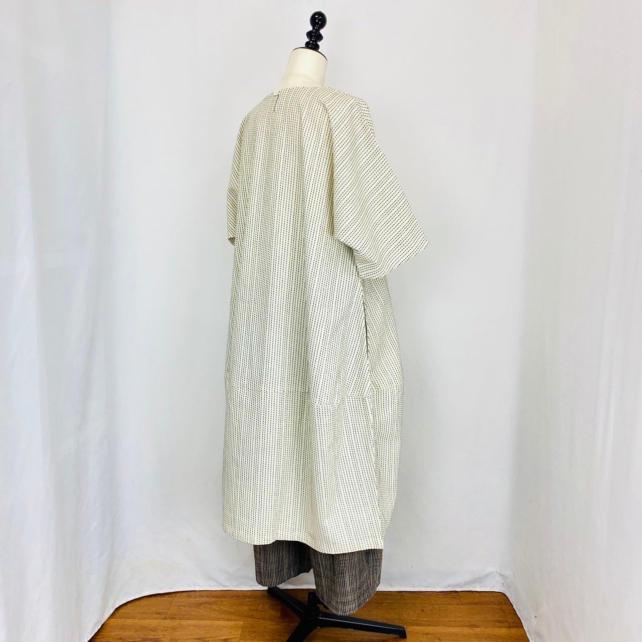 2320133 切替ビッグワンピース 2カラー 安曇野染め 刺し子