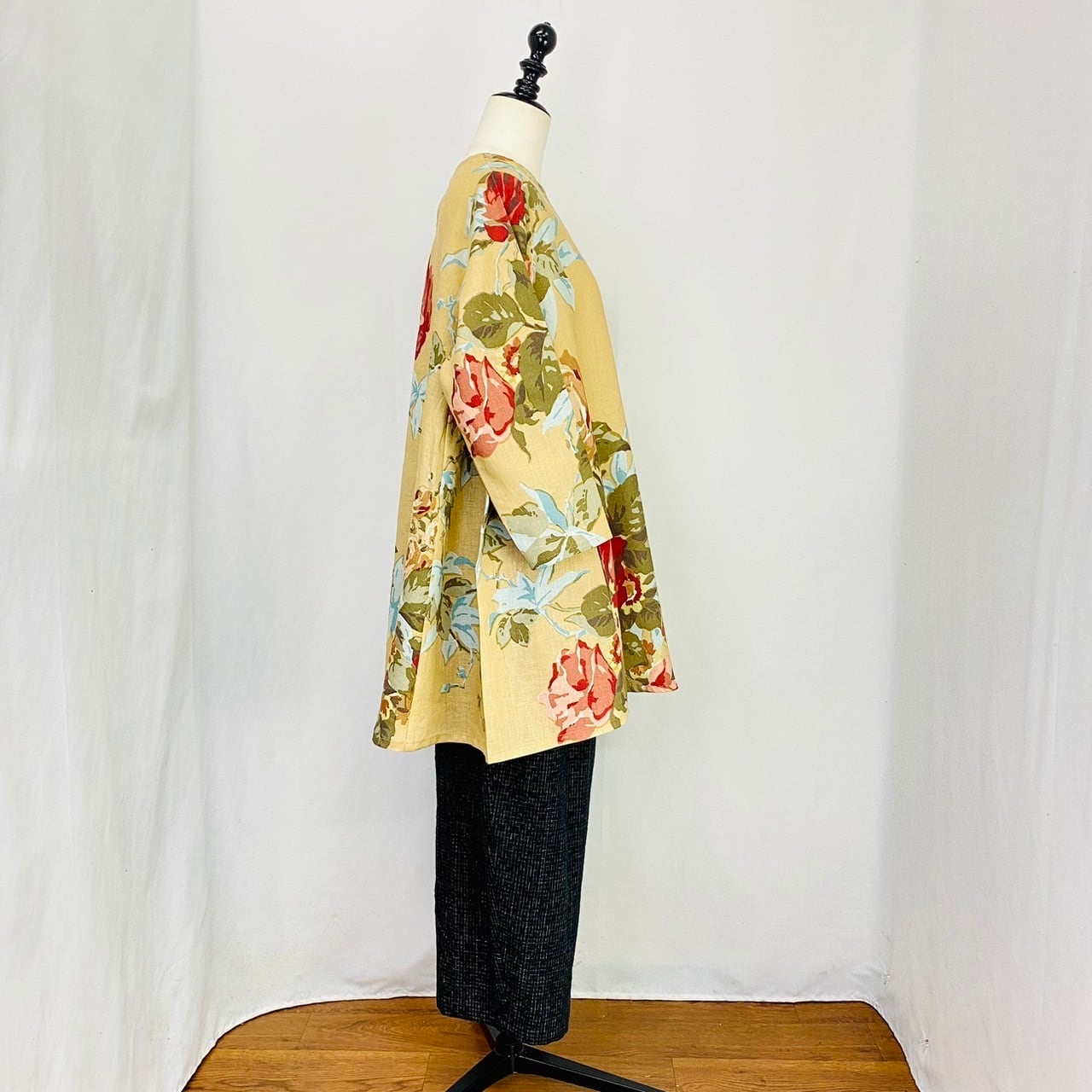 242024 サイドギャザーチュニック リネン花柄