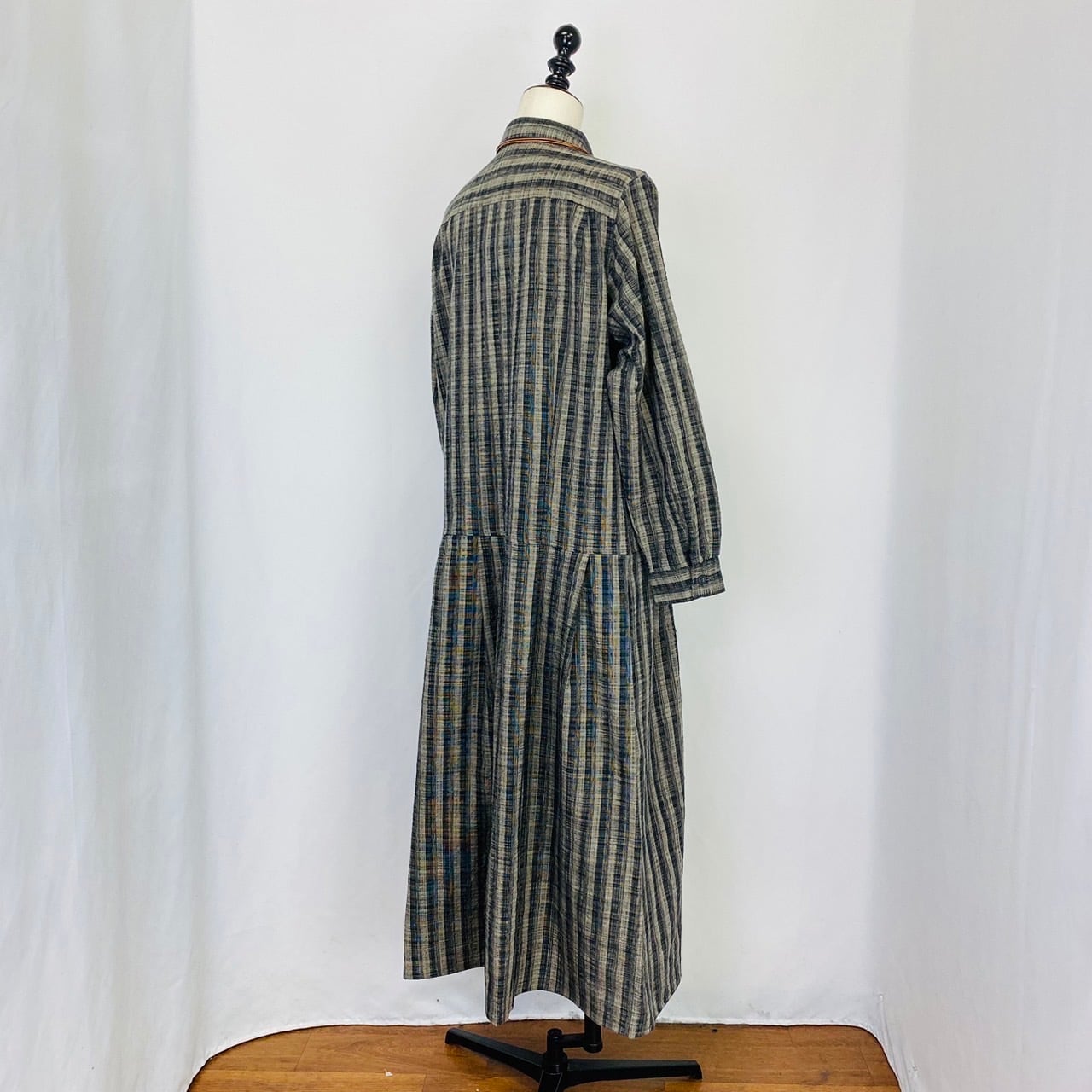 202011 ローウエストワンピース 2カラー 遠州織物 うすで逆スラブ絣ストライプ