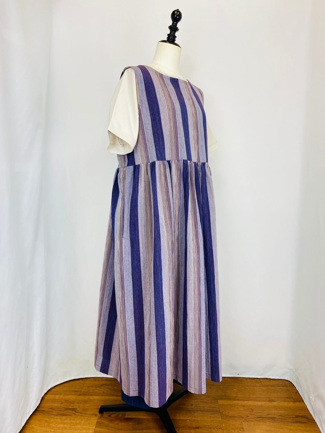 246019-1 ウエストギャザージャンパースカート パープル系 亀田縞