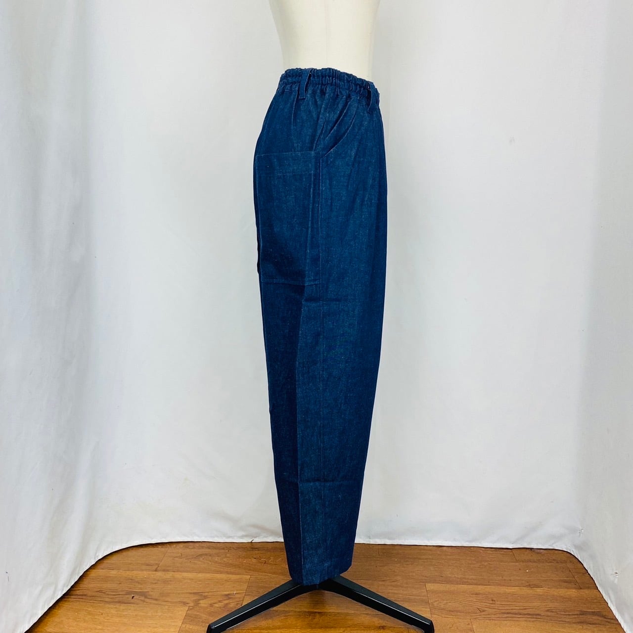 245037 大きな後ろポケットのパンツ 2カラー 岡山デニム ワンウォッシュ