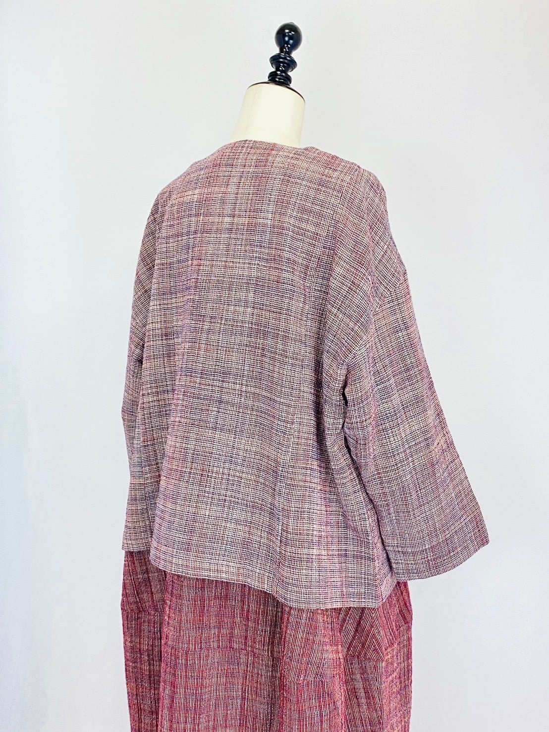 251021 ノーカラーショートジャケット 2カラー 遠州織物 うすで縞