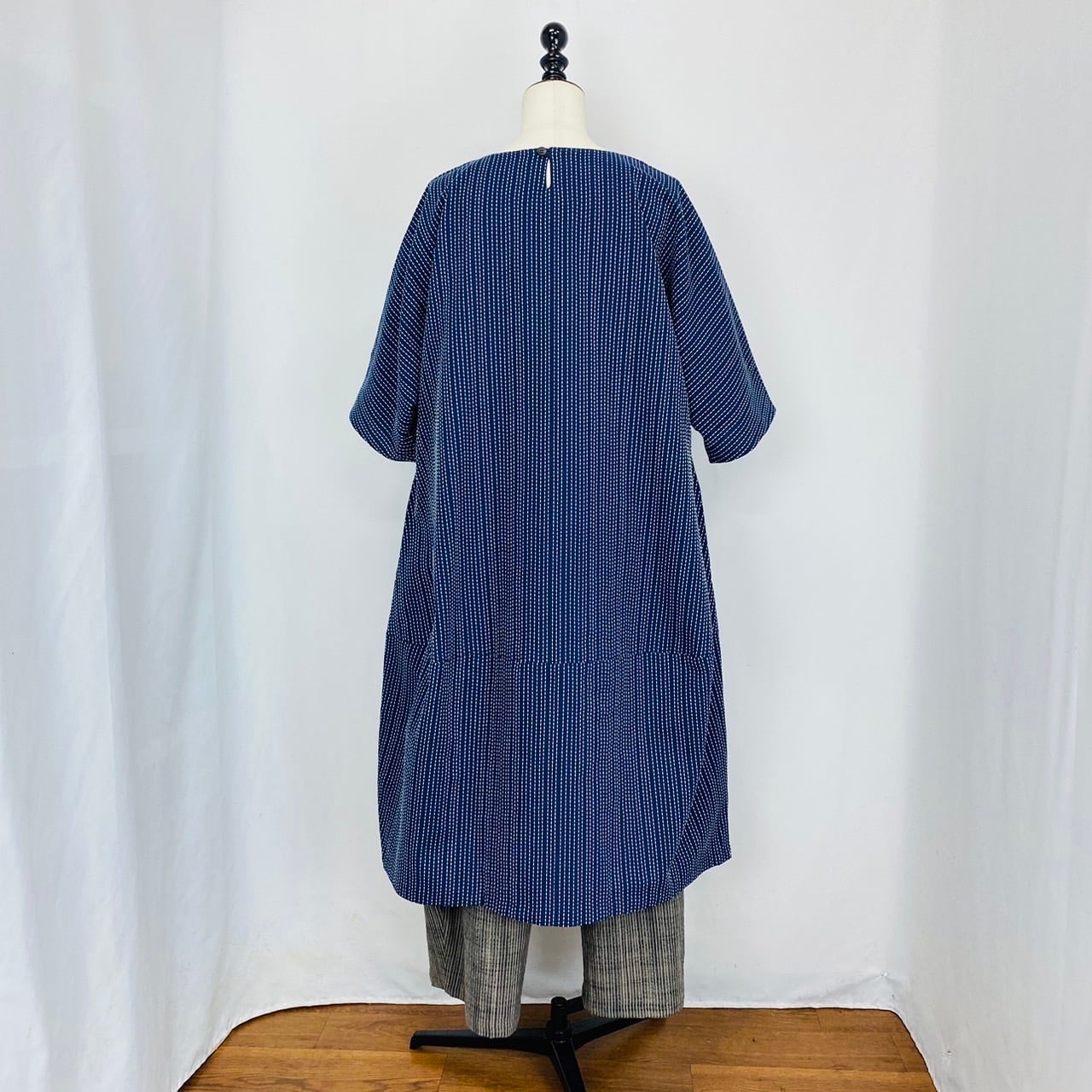 2320133 切替ビッグワンピース 2カラー 安曇野染め 刺し子