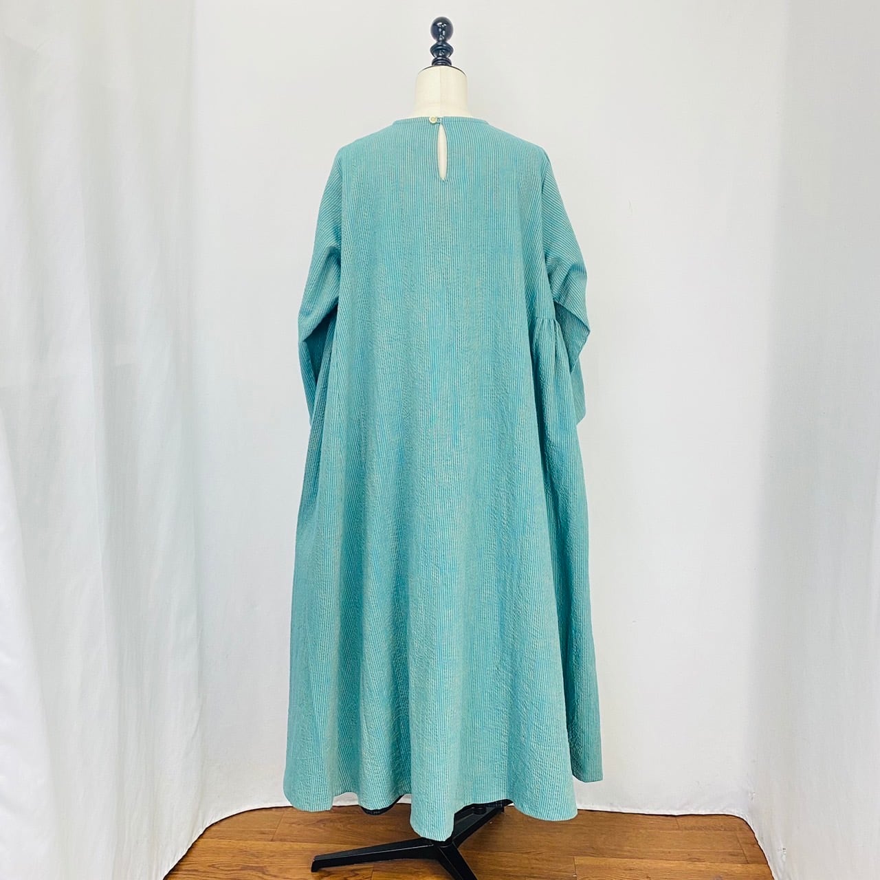 242010 サイドギャザーワンピース 5カラー 遠州織り 逆スラブストライプ 薄手