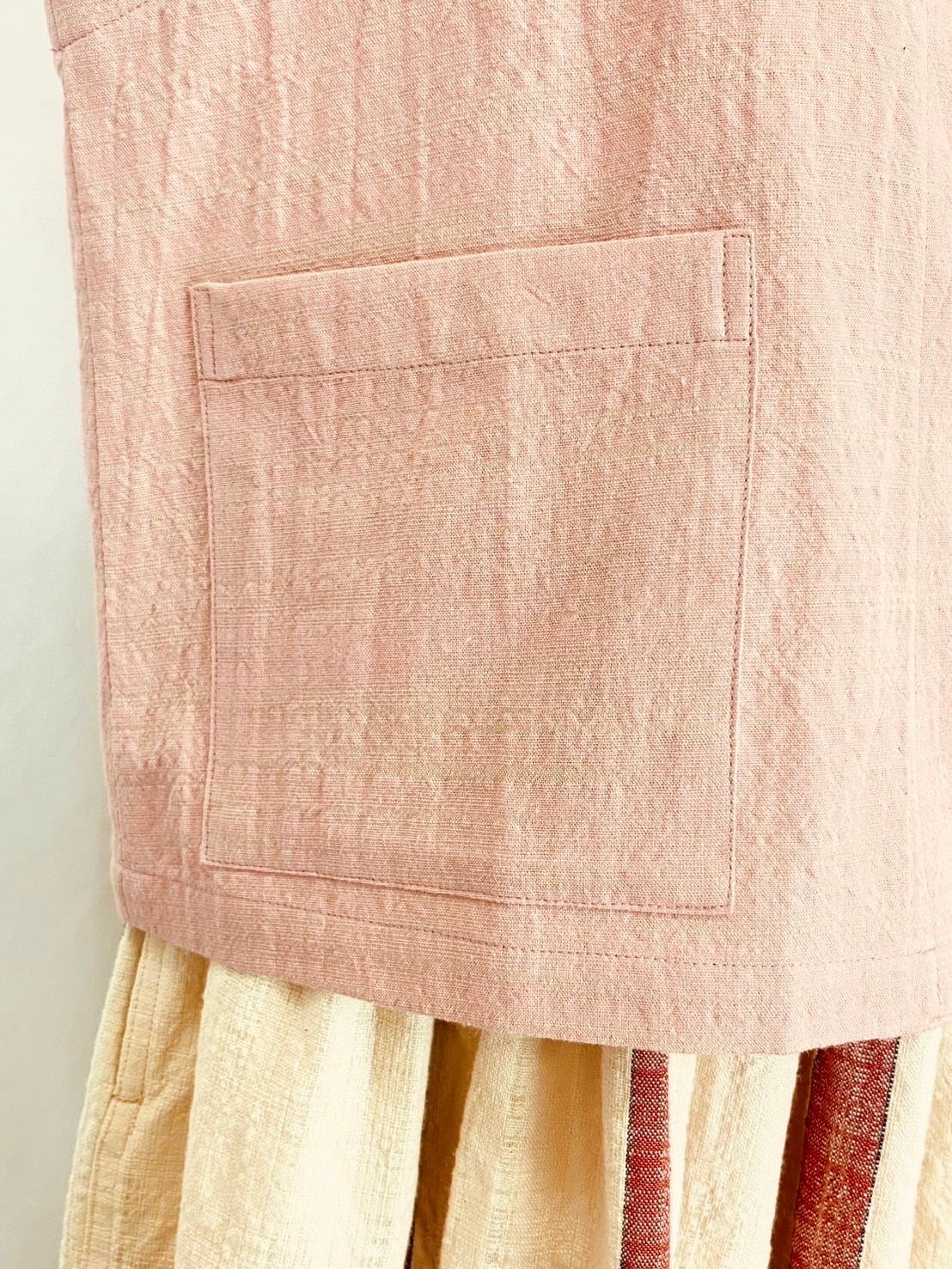 254021 ポケット付きベスト 3カラー 遠州織物 うすで逆スラブ