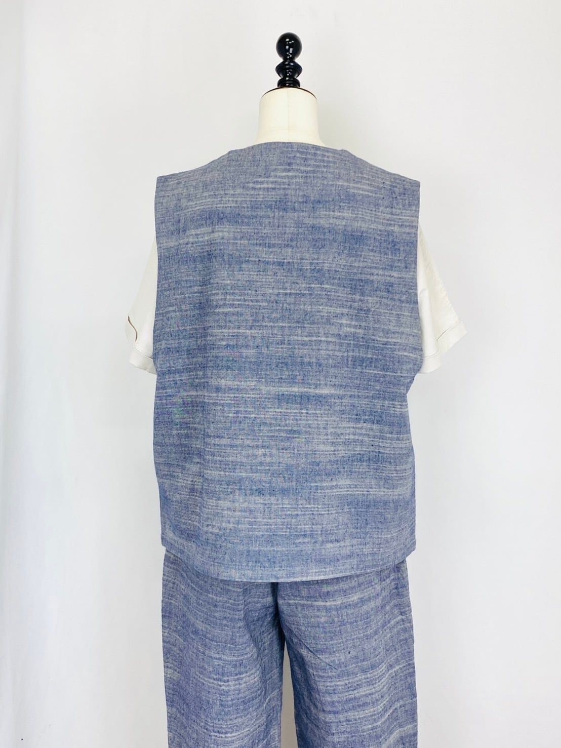 254021 ポケット付きベスト 3カラー 遠州織物 うすで逆スラブ