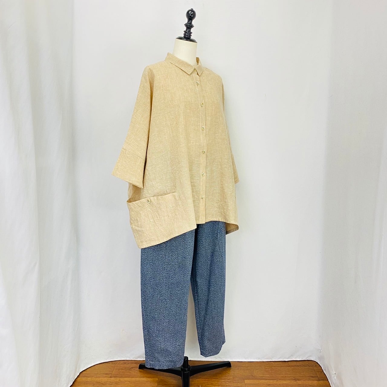 <再販>243038 前開きワイドブラウス 3カラー 遠州灘 リネンコットン先染めシャンブレー