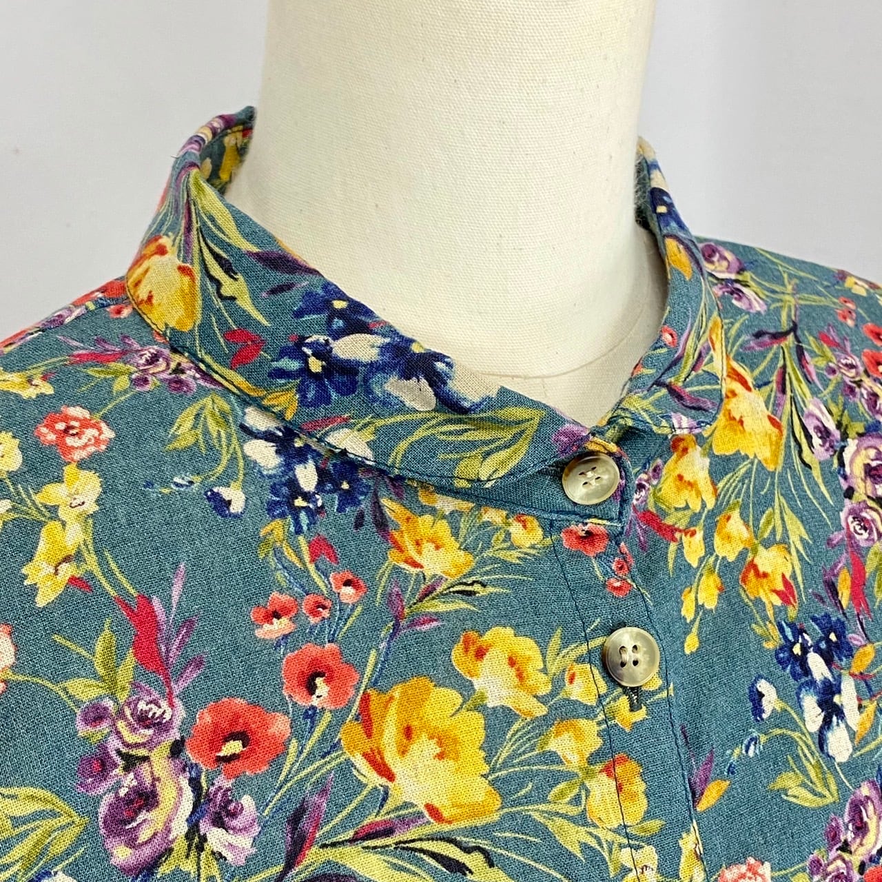 SU1910 丸襟ゆったりブラウス 3カラー 多色プリント花柄 綿麻