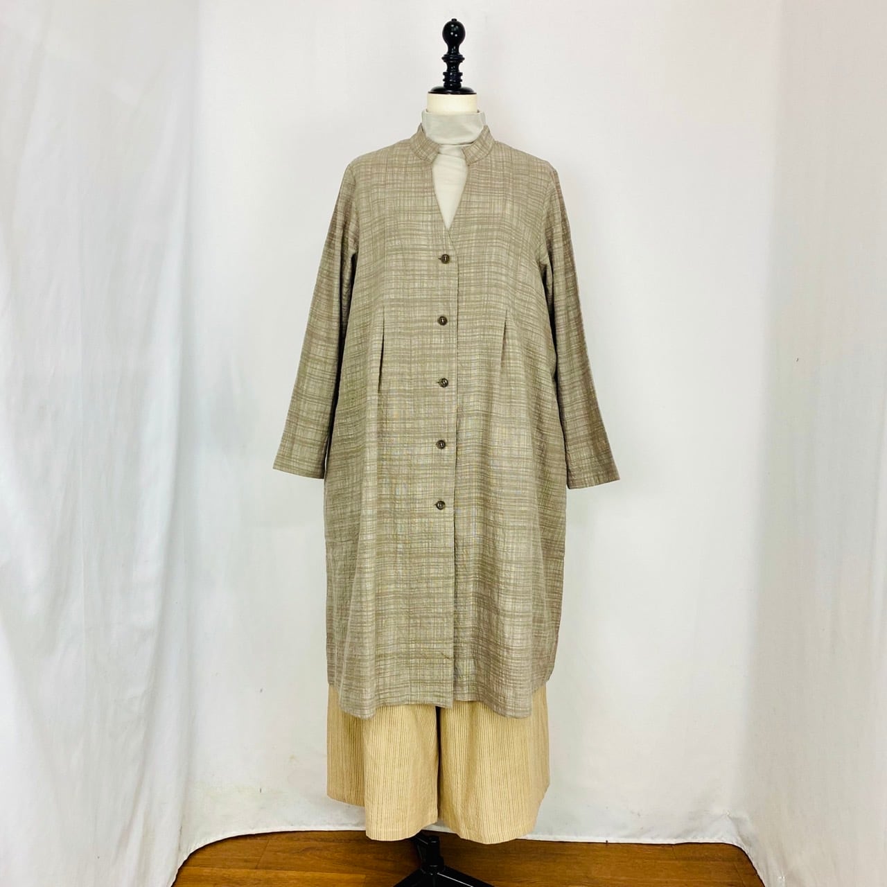 251011 タックのコート 2カラー 遠州織物 うすで逆スラブ