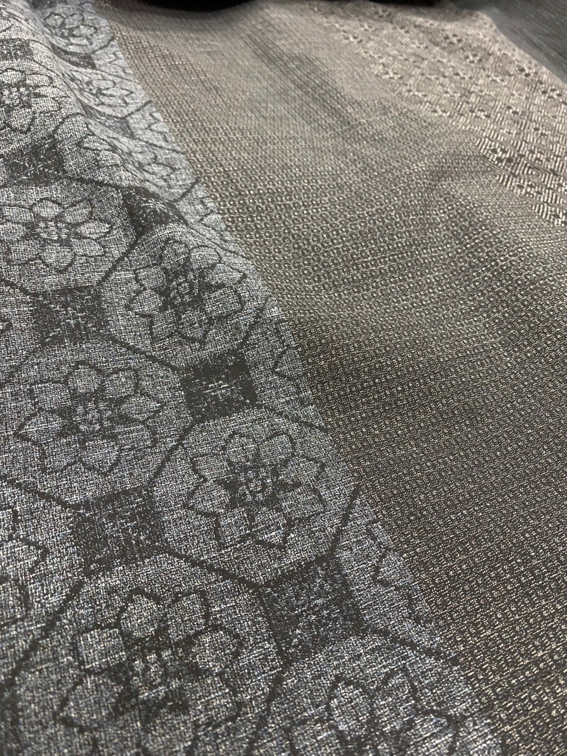 225043 ゆったりタックパンツ 4カラー 安曇野染絣 大島紬柄