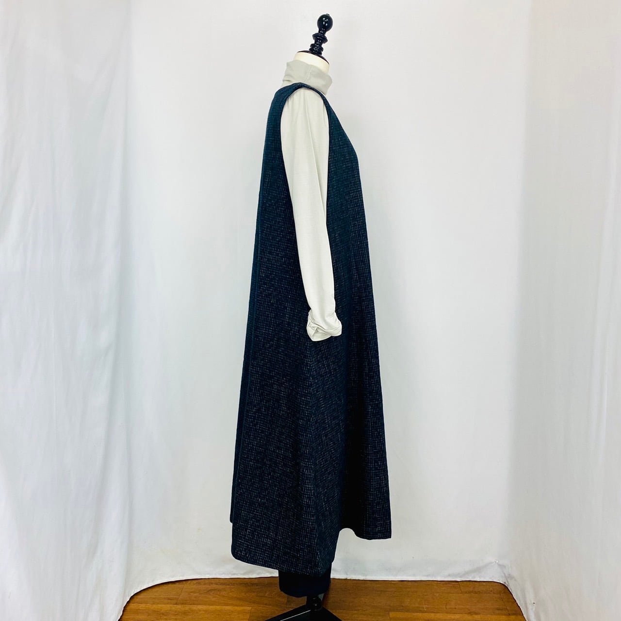 252041 前ファスナーのノースリーブワンピース 2カラー 遠州織物 たてよこ絣