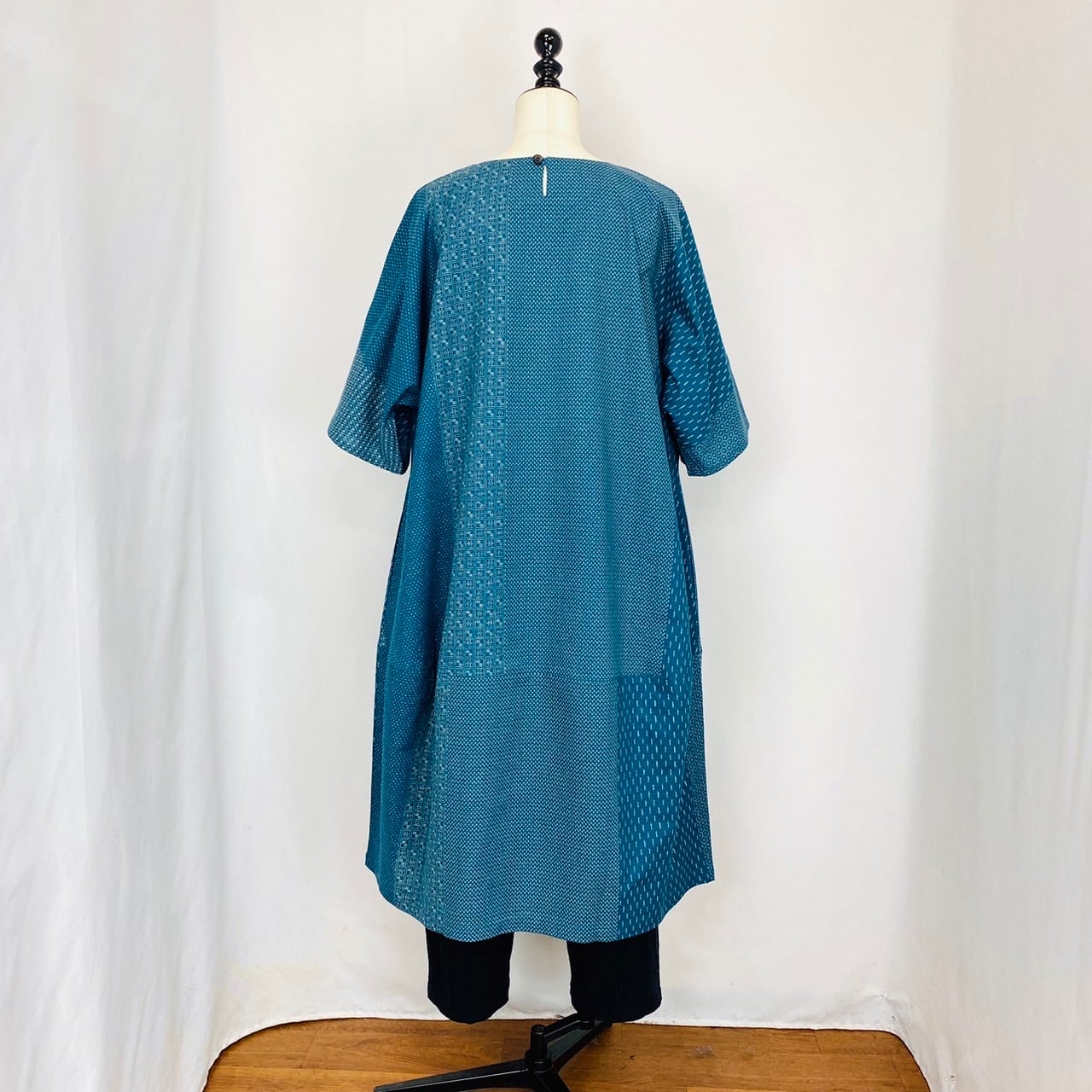 2320133 切替えビッグワンピース 2カラー 安曇野染め 絣ボーダー