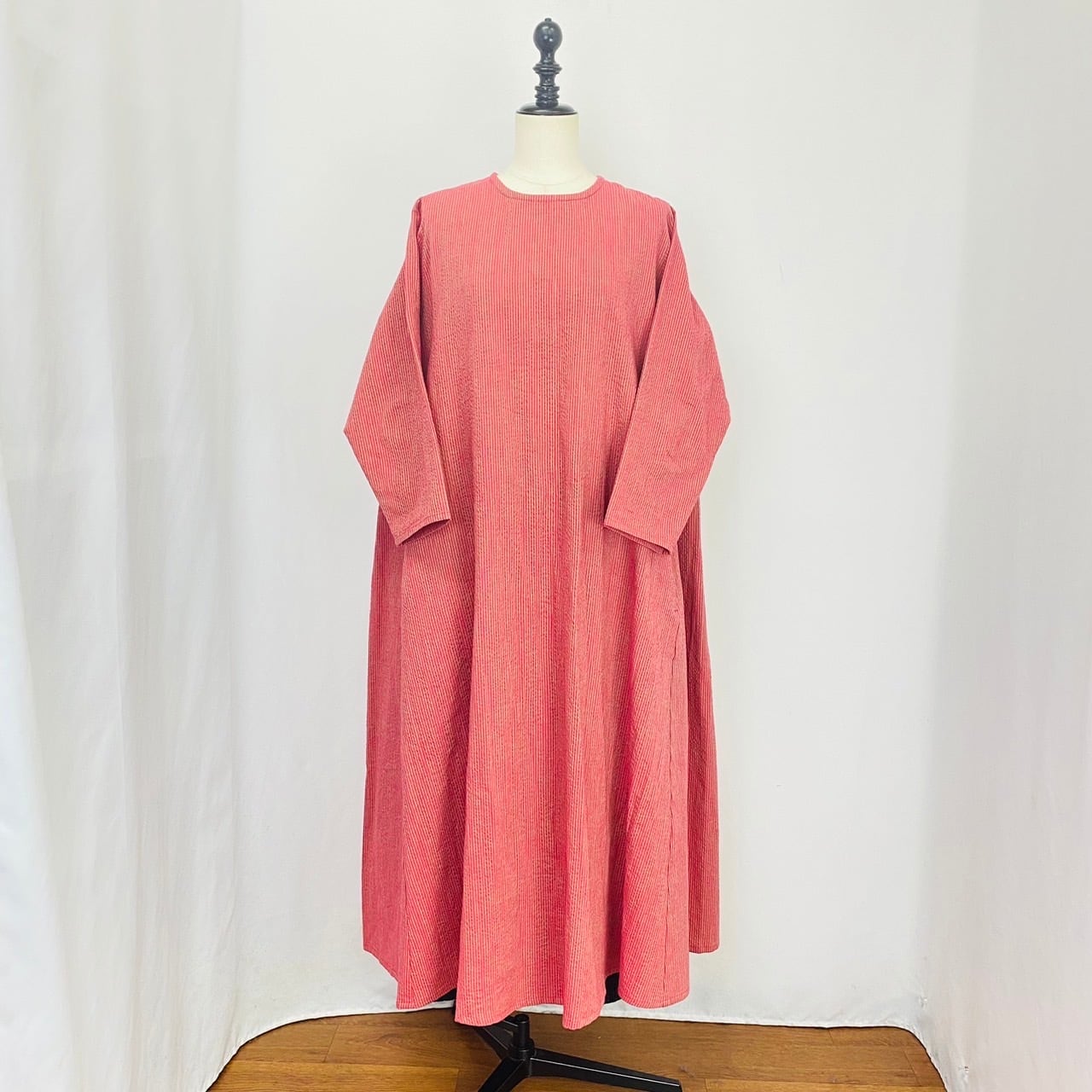 242010 サイドギャザーワンピース 5カラー 遠州織り 逆スラブストライプ 薄手