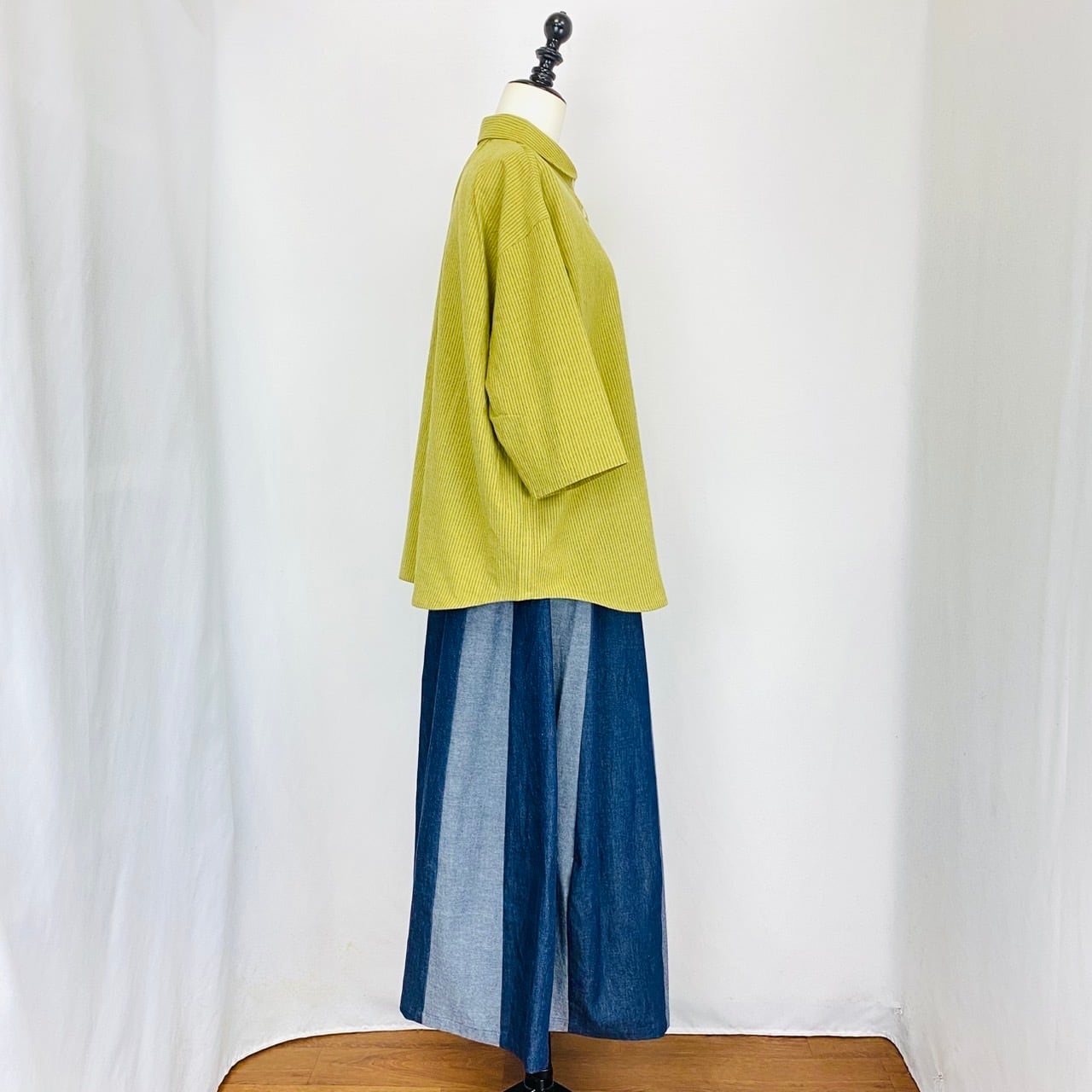 SU19108 丸衿ふんわりブラウス 2カラー 綿麻先染ストライプ