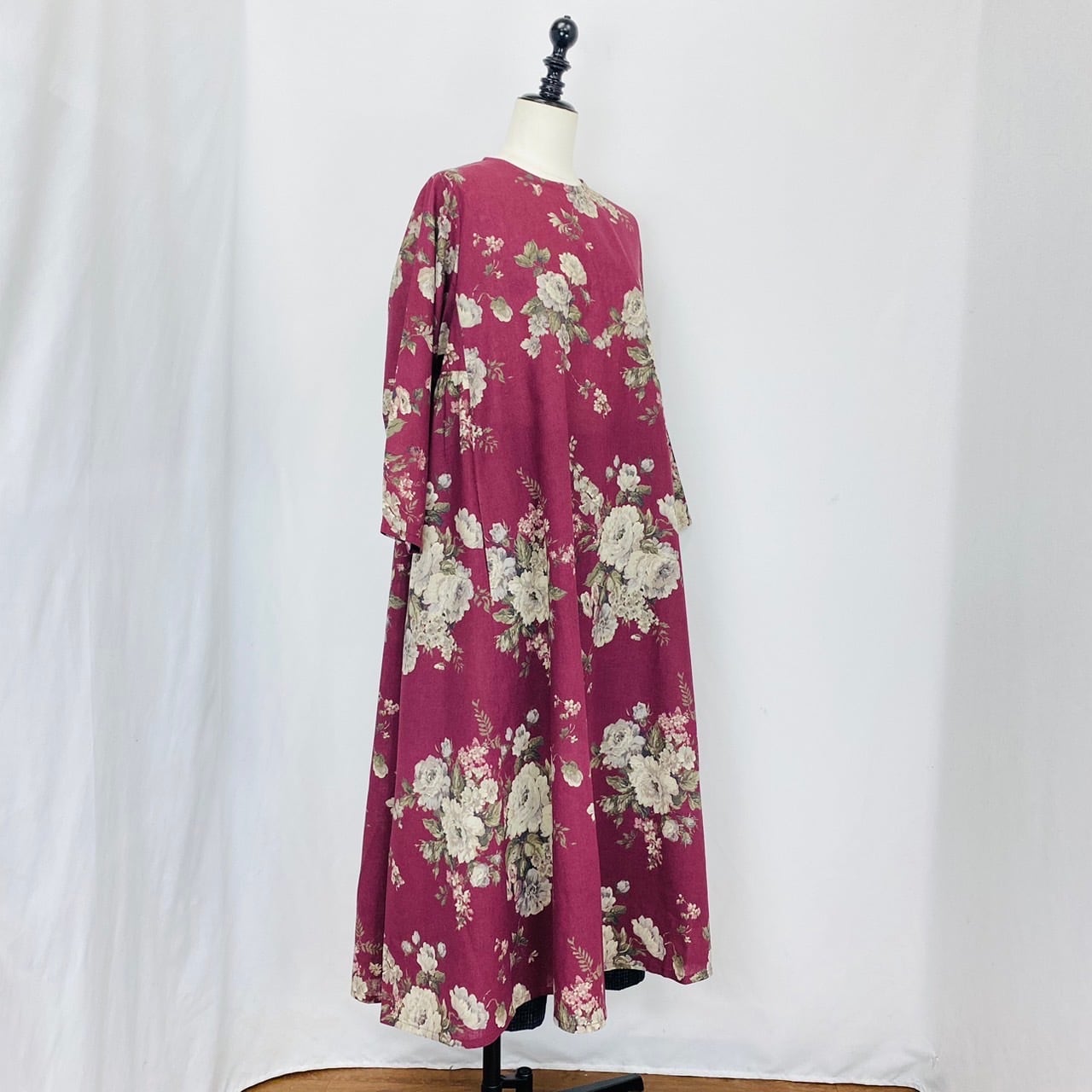 242014 サイドギャザーワンピース 2カラー コットンリネン花柄