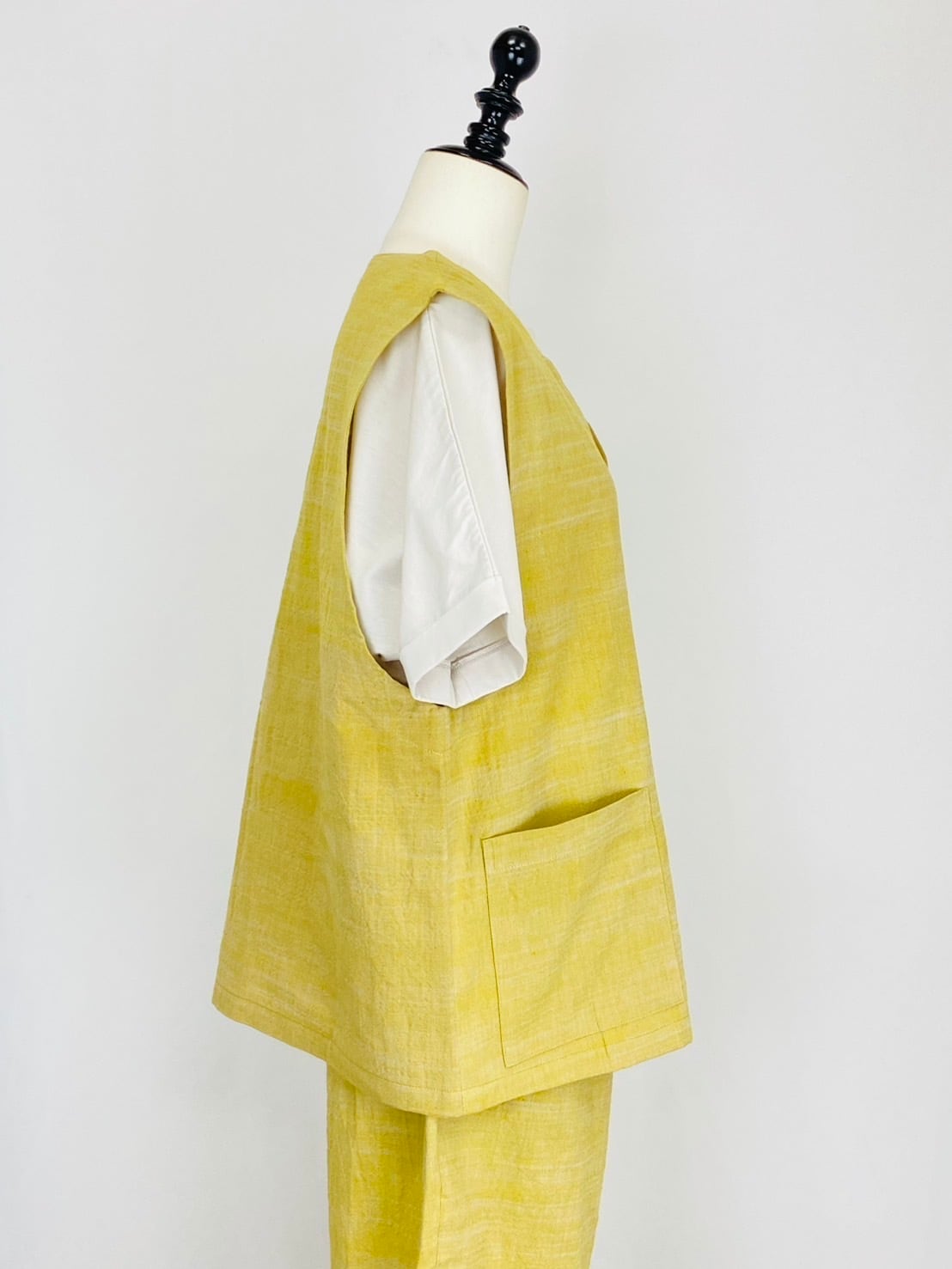 254021 ポケット付きベスト 3カラー 遠州織物 うすで逆スラブ