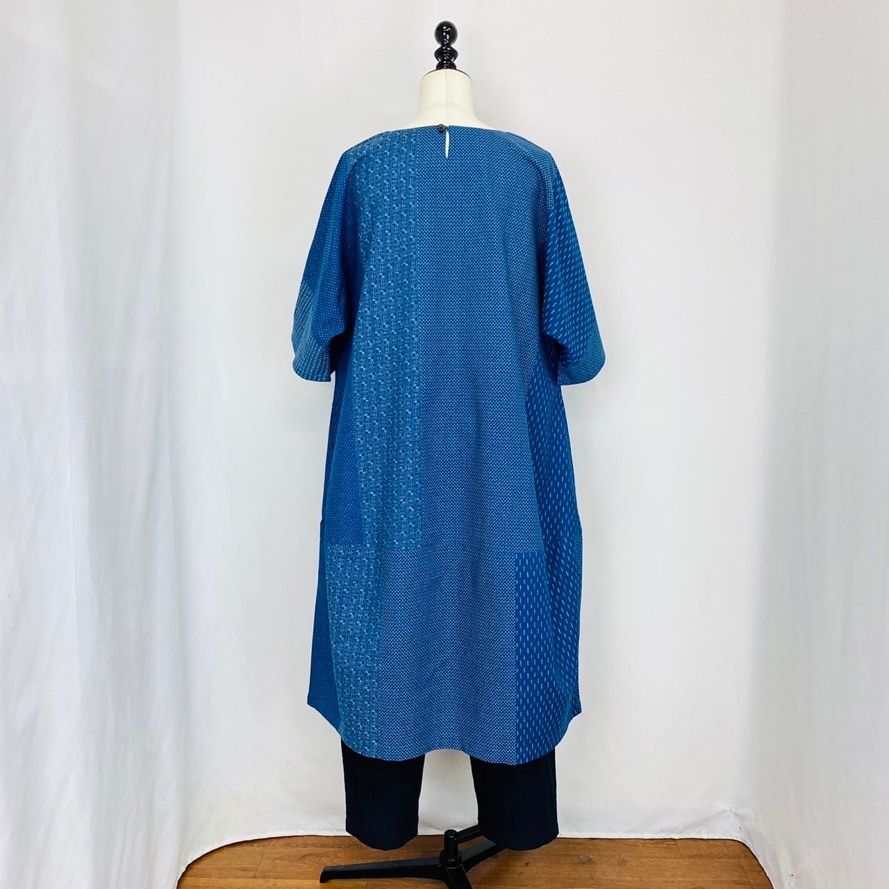 2320133 切替えビッグワンピース 2カラー 安曇野染め 絣ボーダー