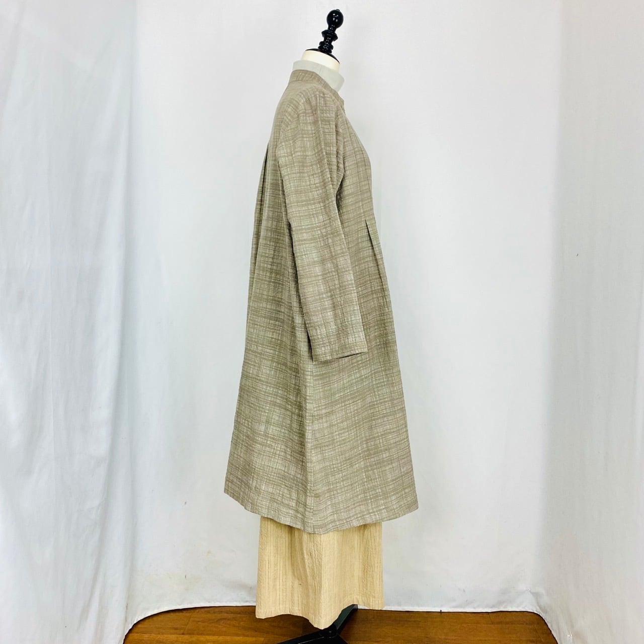 251011 タックのコート 2カラー 遠州織物 うすで逆スラブ