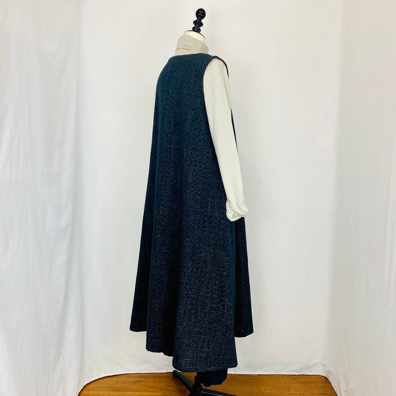 252041　前ファスナーのノースリーブワンピース　2カラー　遠州織物　たてよこ絣