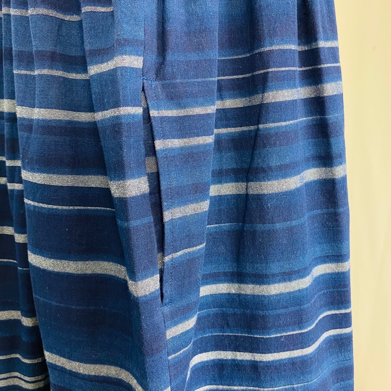 246016   ウエストギャザージャンパースカート　遠州藍染め織　よこ絣