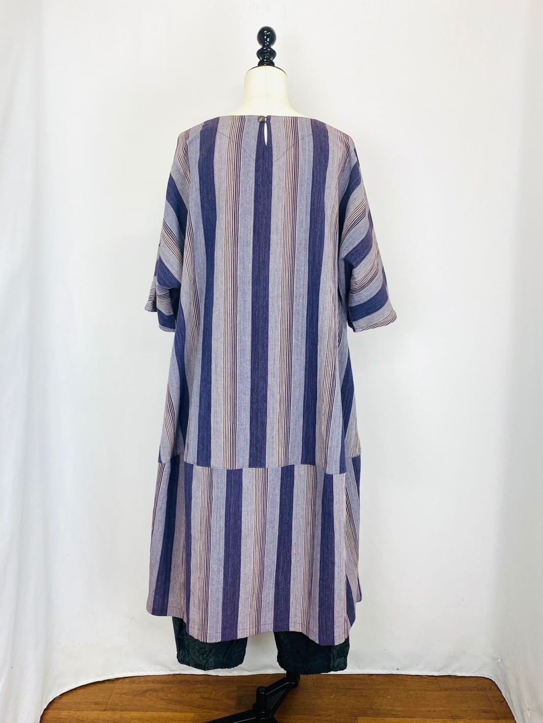 232019   切替ビッグワンピース　亀田縞　パープル系