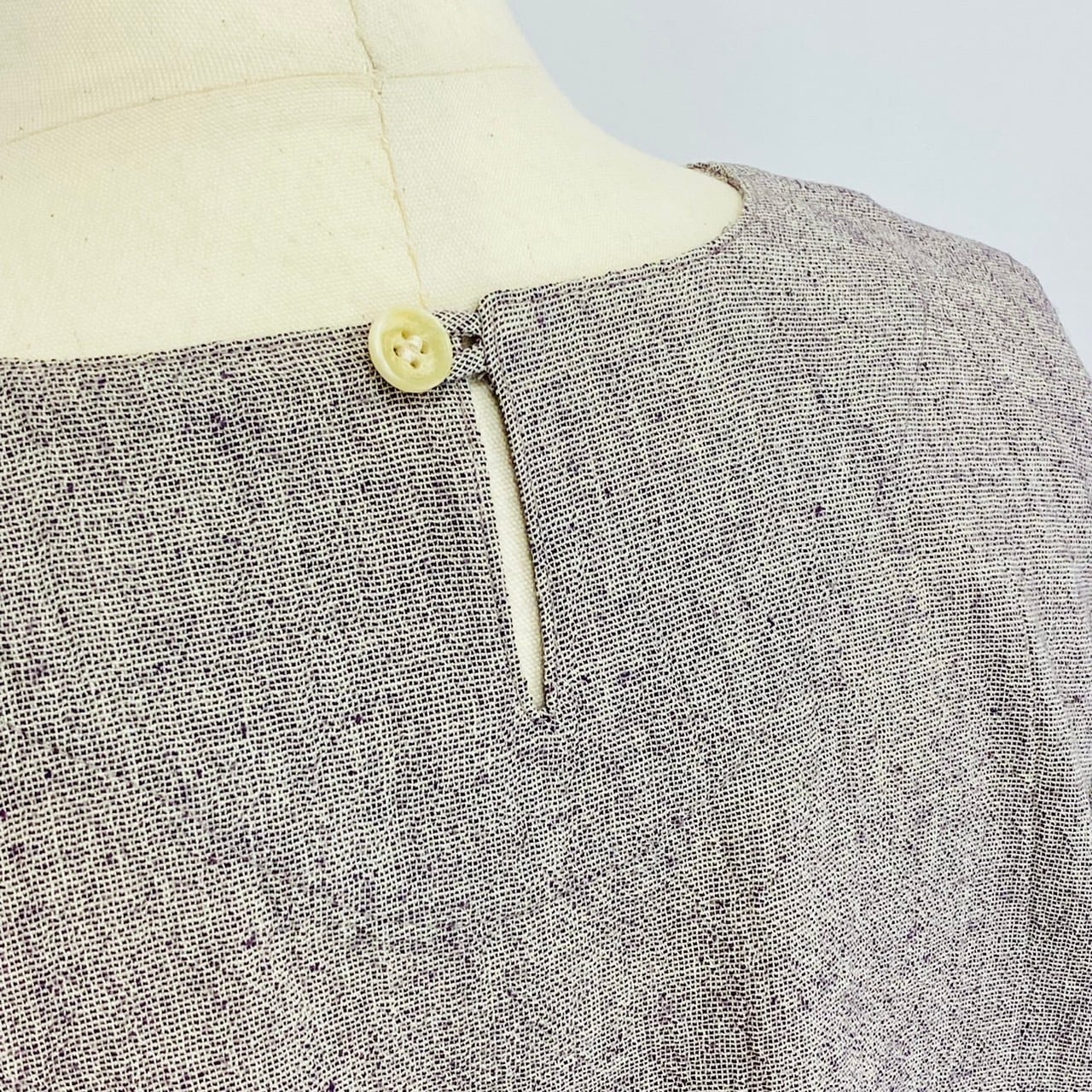 243011   シンプルトップス　2カラー　遠州織り　綿シルク楊柳