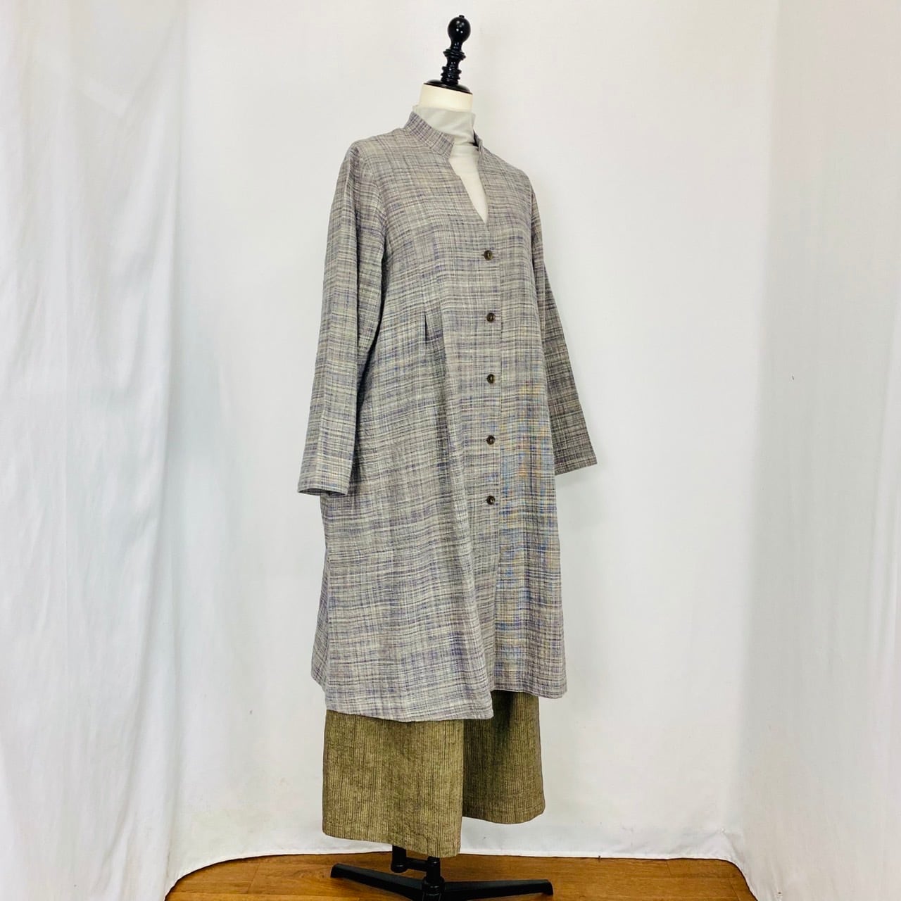 251011　タックのコート　2カラー　遠州織物　うすで逆スラブ