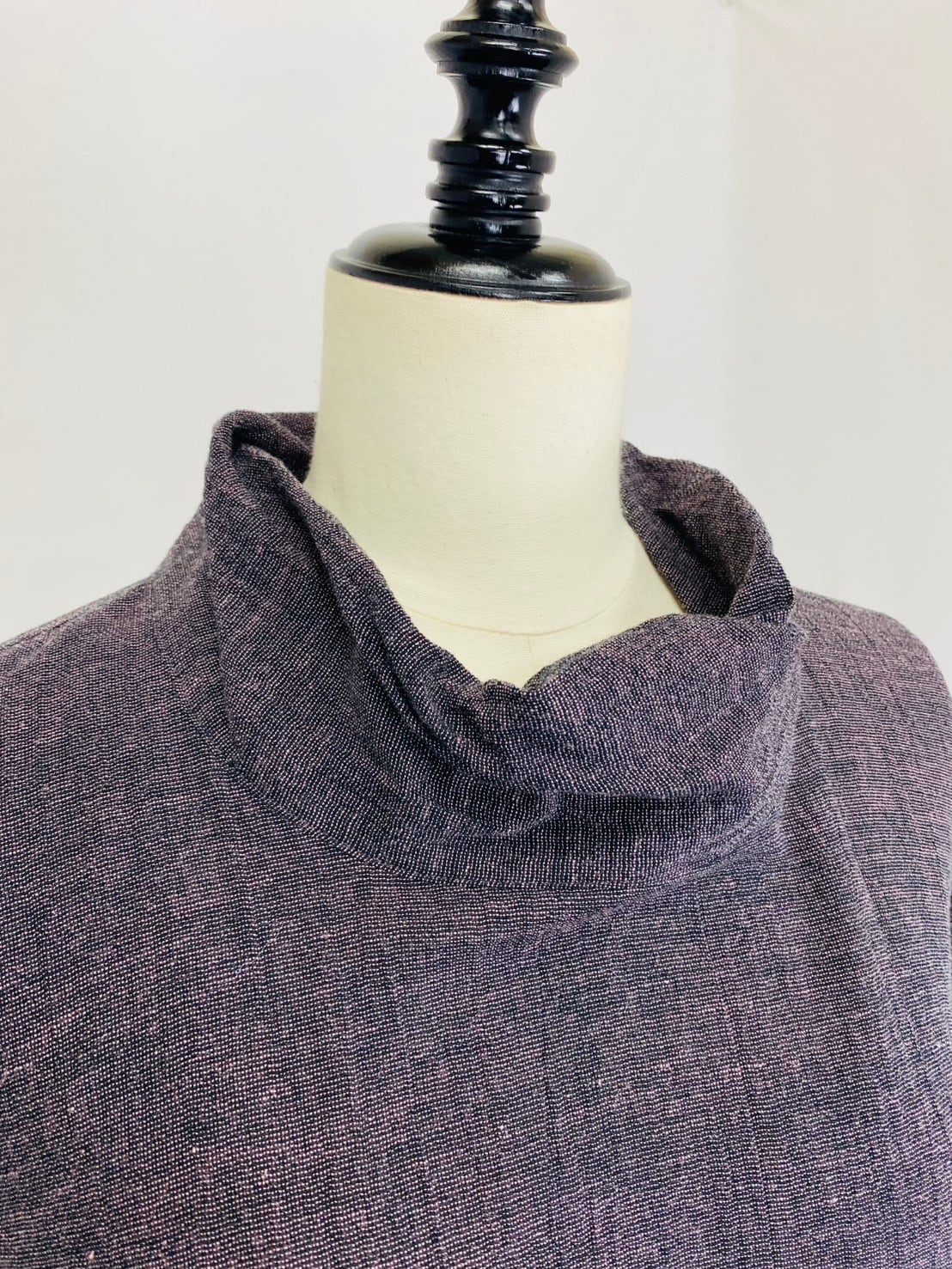 252101  ひねり襟のチュニック　遠州織物　先染め楊柳