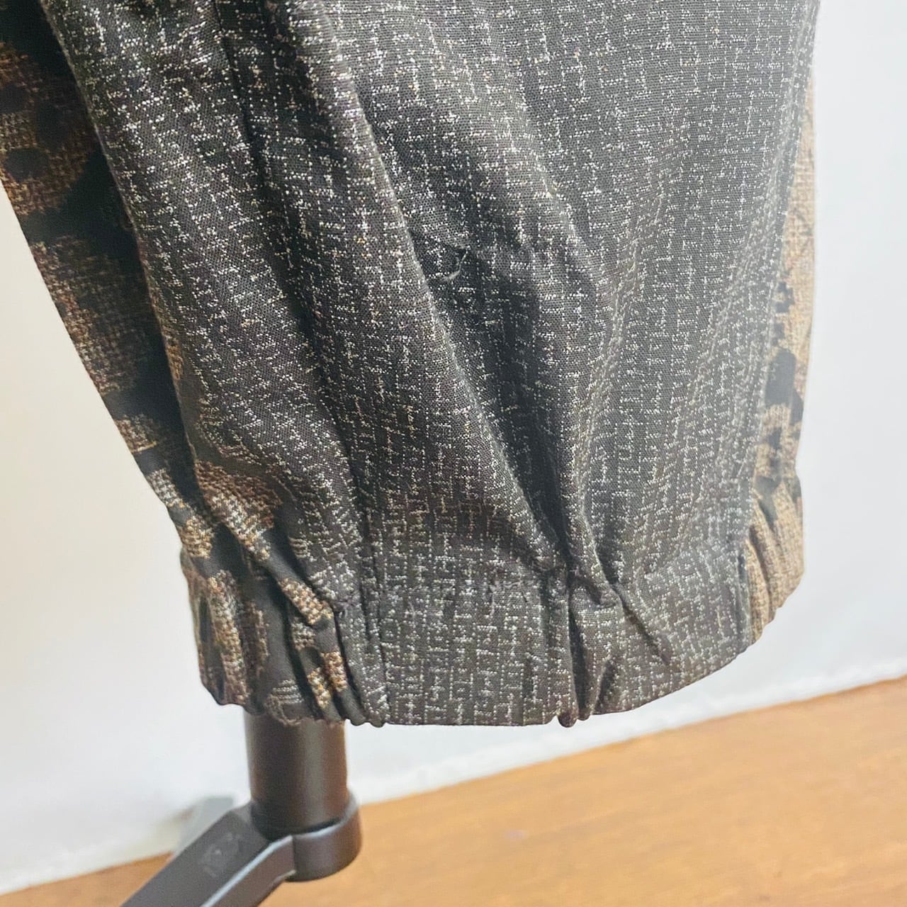 225043   ゆったりタックパンツ　4カラー　安曇野染絣　大島紬柄