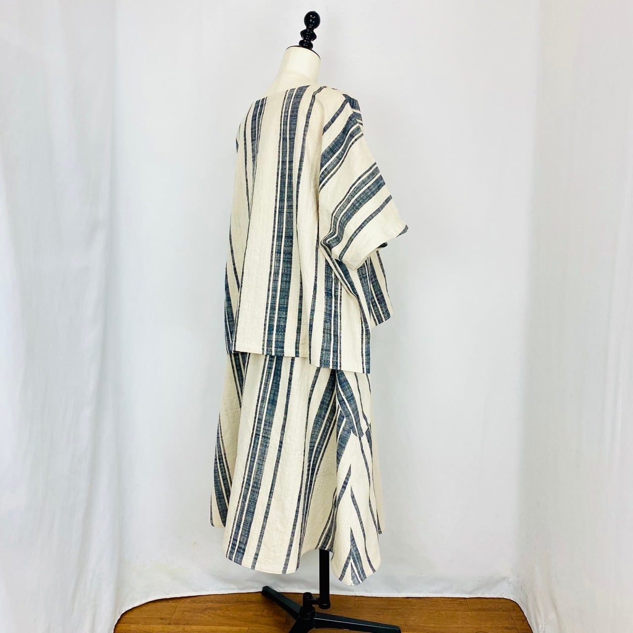 254011　Newゆったりポンチョ　遠州織物　逆スラブ大ストライプ