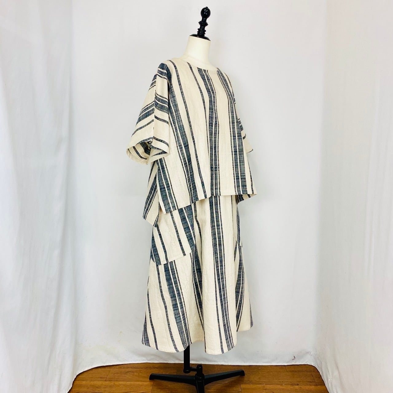 254011　Newゆったりポンチョ　遠州織物　逆スラブ大ストライプ