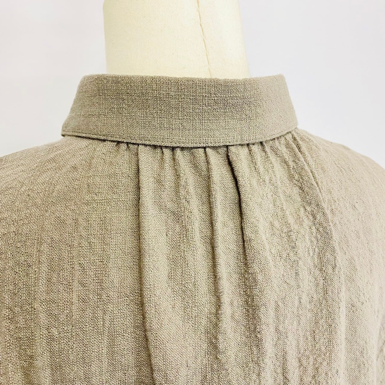 SU19102　丸襟ゆったりブラウス　遠州織物　逆スラブうすで