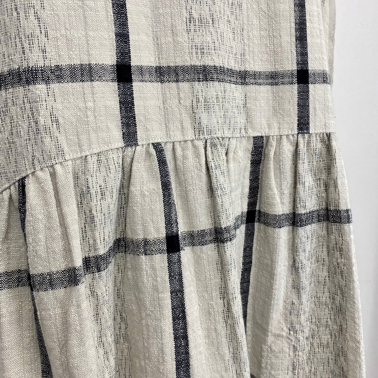 【再販】232041   ローウエスト切替ギャザーワンピース　2カラー　遠州織り　逆スラブ絣格子