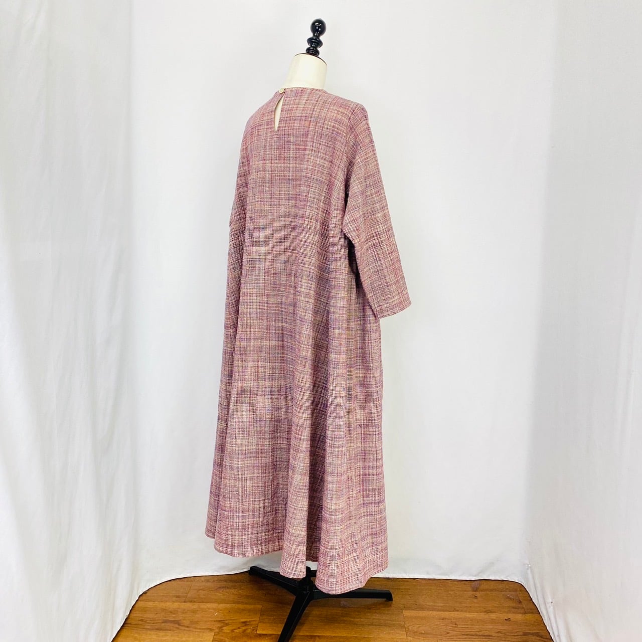 【再販】242011　サイドギャザーワンピース　2カラー　遠州織り　逆スラブ　薄手