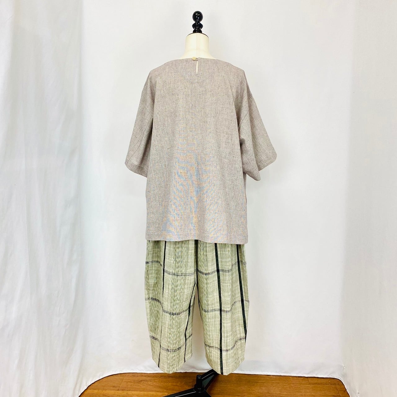 243011   シンプルトップス　2カラー　遠州織り　綿シルク楊柳