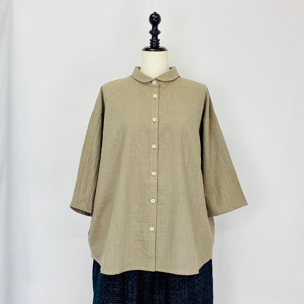 SU19102　丸襟ゆったりブラウス　遠州織物　逆スラブうすで