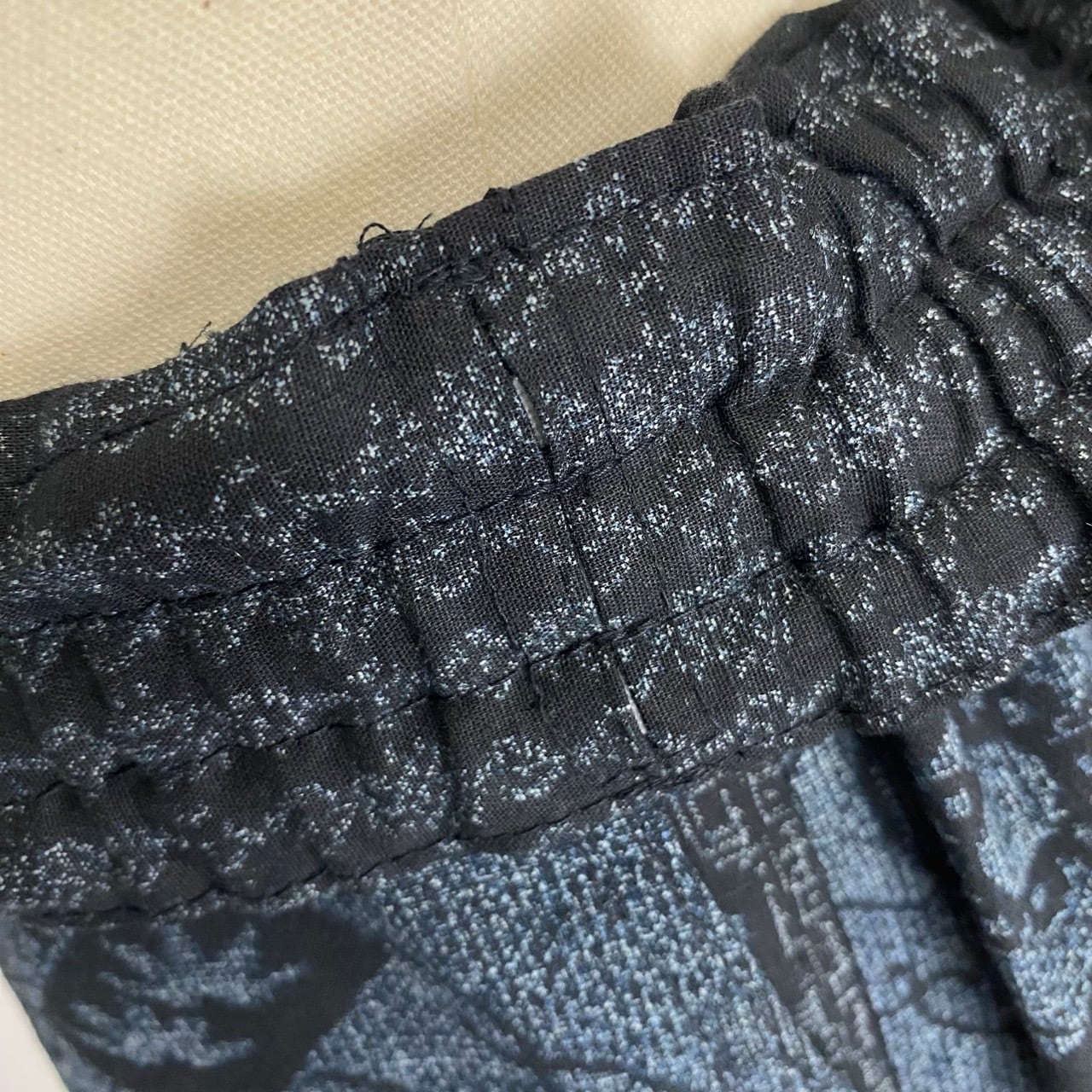 225043   ゆったりタックパンツ　4カラー　安曇野染絣　大島紬柄