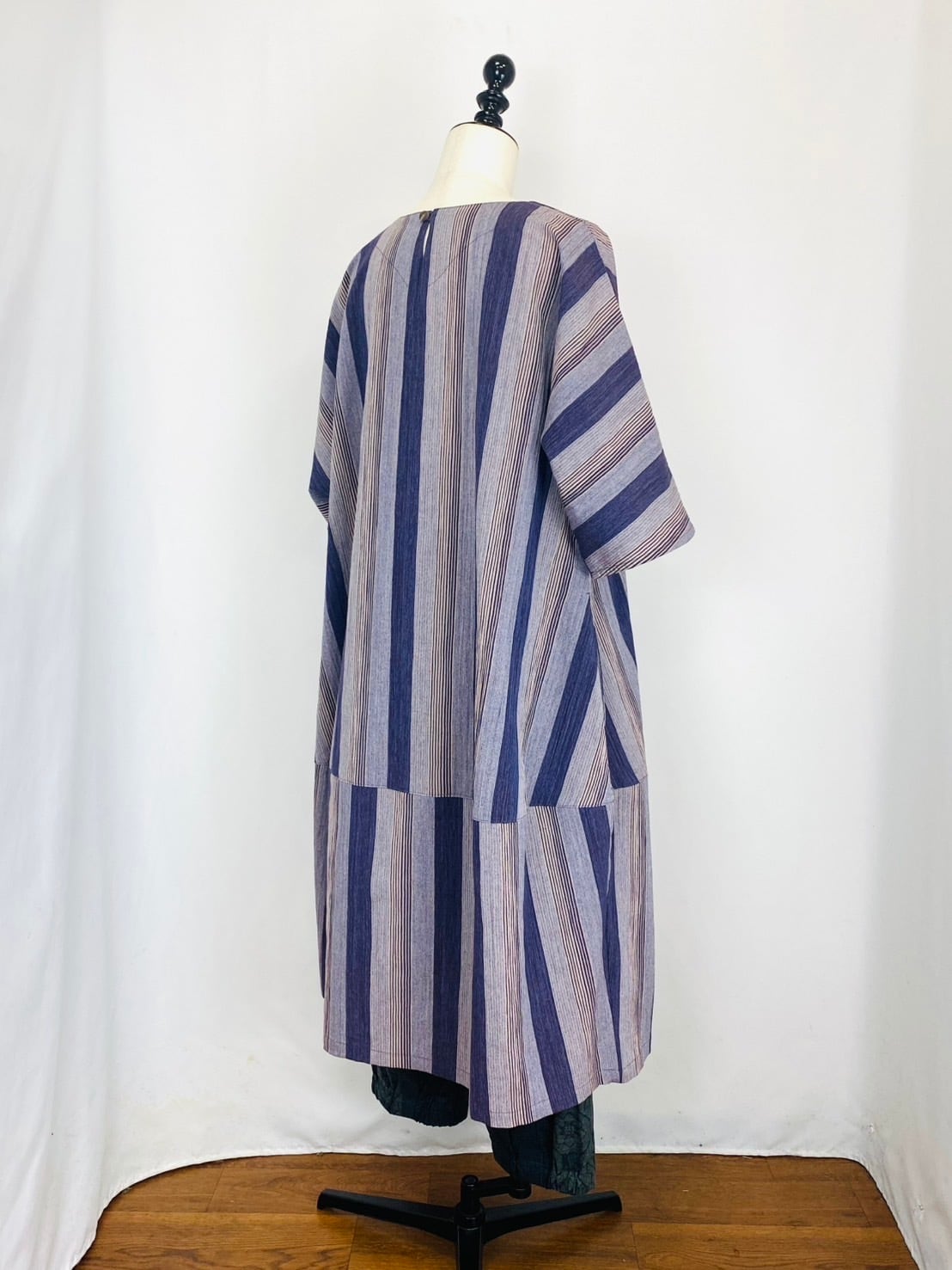 232019   切替ビッグワンピース　亀田縞　パープル系