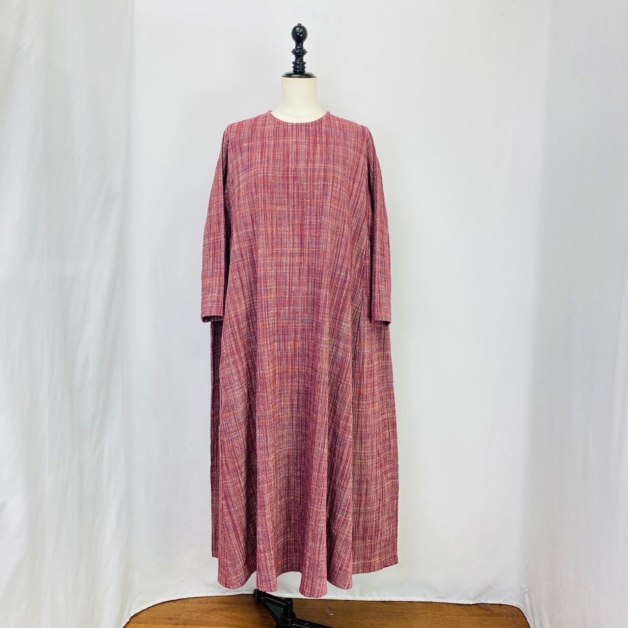 【再販】242011　サイドギャザーワンピース　2カラー　遠州織り　逆スラブ　薄手