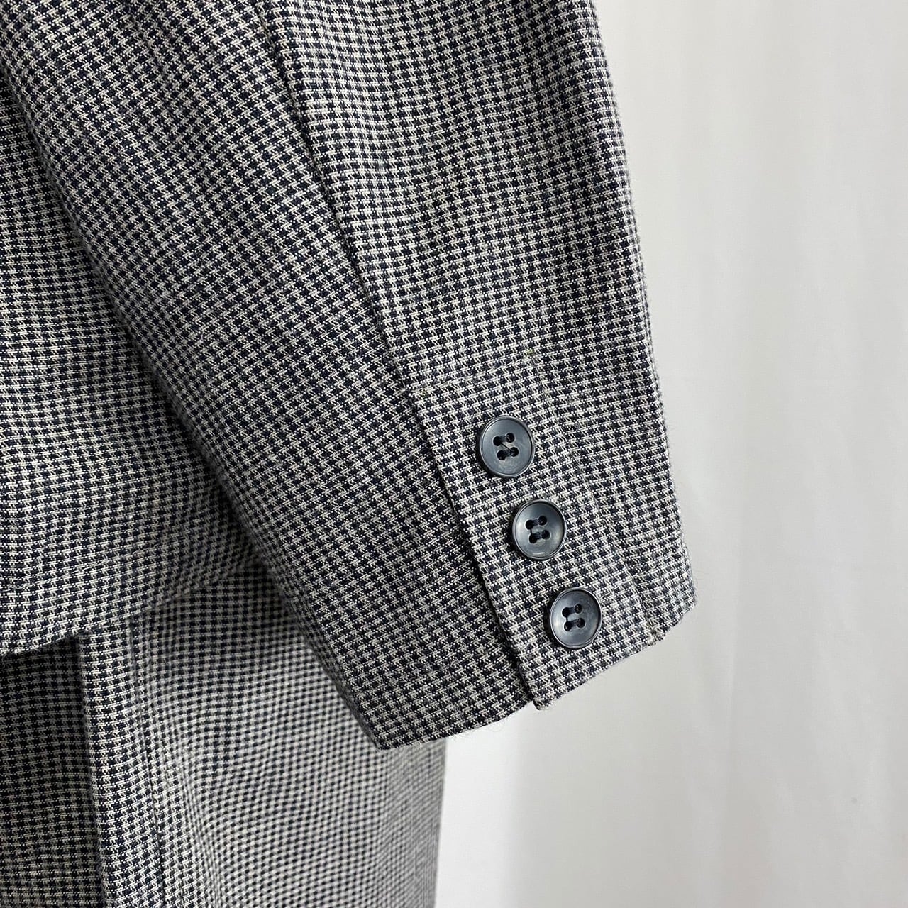 241042   胸切替えジャケット　3カラー　遠州織物　厚手格子